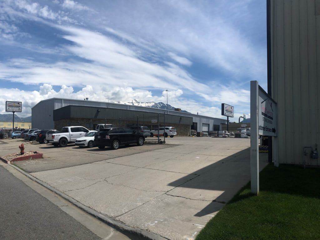 Stone Suppliers in the Utah Valley Hearth and Home of Orem Showroom